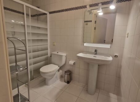 2 Bedroom Apartment, for sale in Nueva Atalaya, Estepona