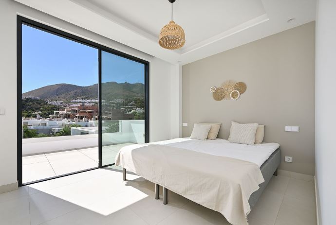 Exceptional Villa for sale, in Benalmadena Costa