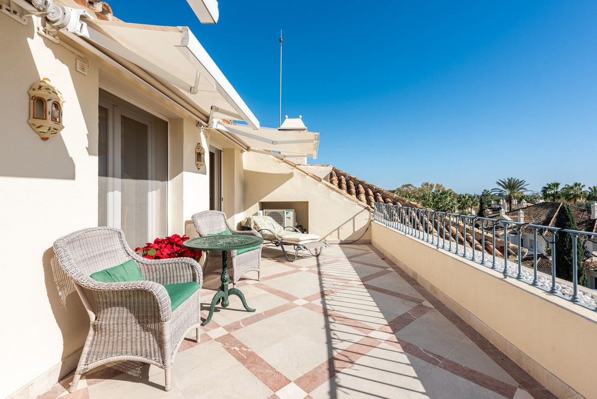 3 Bedroom Penthouse Apartment, Nueva Andalucia