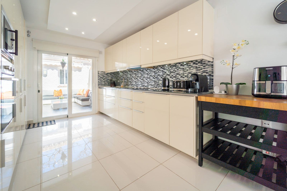 3 Bedroom Villa, Calahonda, Mijas Costa