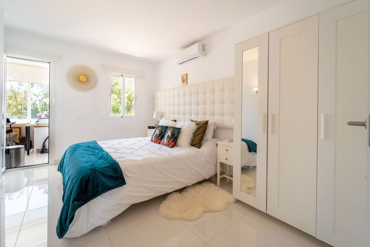 3 Bedroom Villa, Calahonda, Mijas Costa