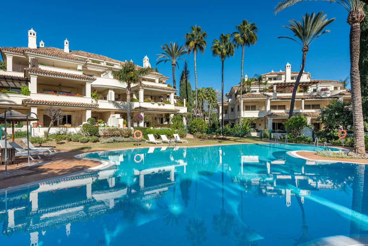 3 Bedroom Penthouse Apartment, Nueva Andalucia