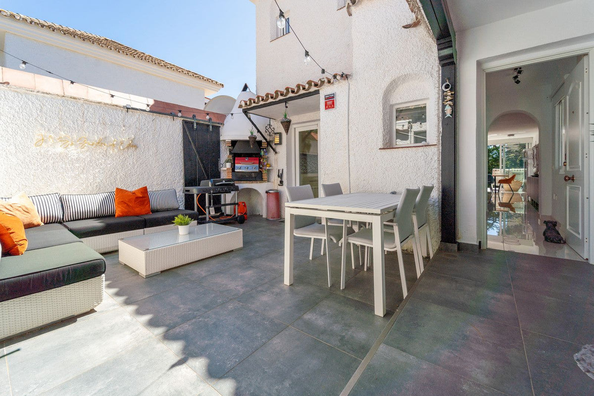 3 Bedroom Villa, Calahonda, Mijas Costa