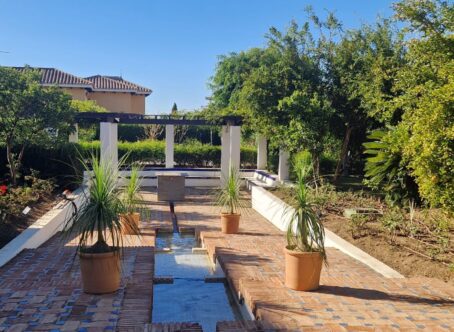2 Bedroom Apartment, for sale in Nueva Atalaya, Estepona