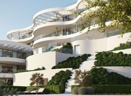 2 Bedroom Grand Apartment with Private Pool, The View, Marbella
