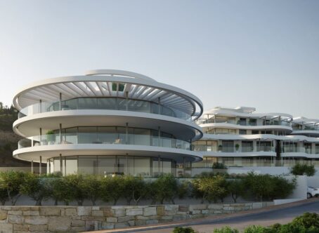 2 Bedroom Grand Apartment with Private Pool, The View, Marbella