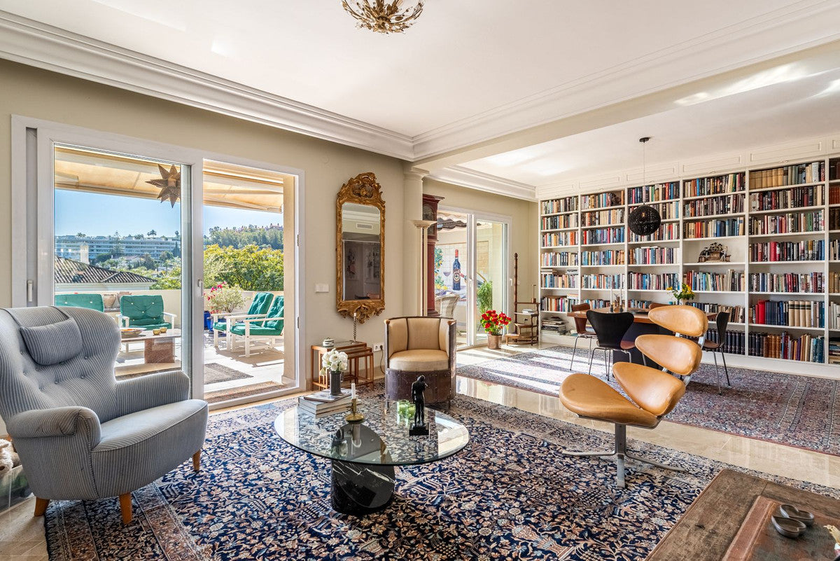 3 Bedroom Penthouse Apartment, Nueva Andalucia