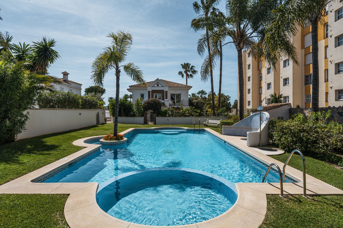 4 Bedroom Villa, Estepona
