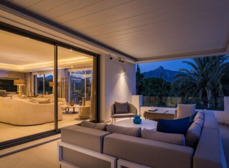 Stunning Villa for sale, in Las Brisas, Marbella