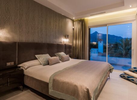 Stunning Villa for sale, in Las Brisas, Marbella