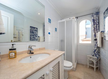 Front Line Beach Apartment, Marbella