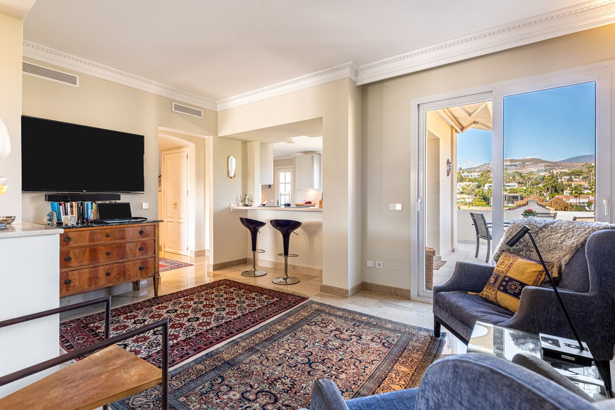 3 Bedroom Penthouse Apartment, Nueva Andalucia