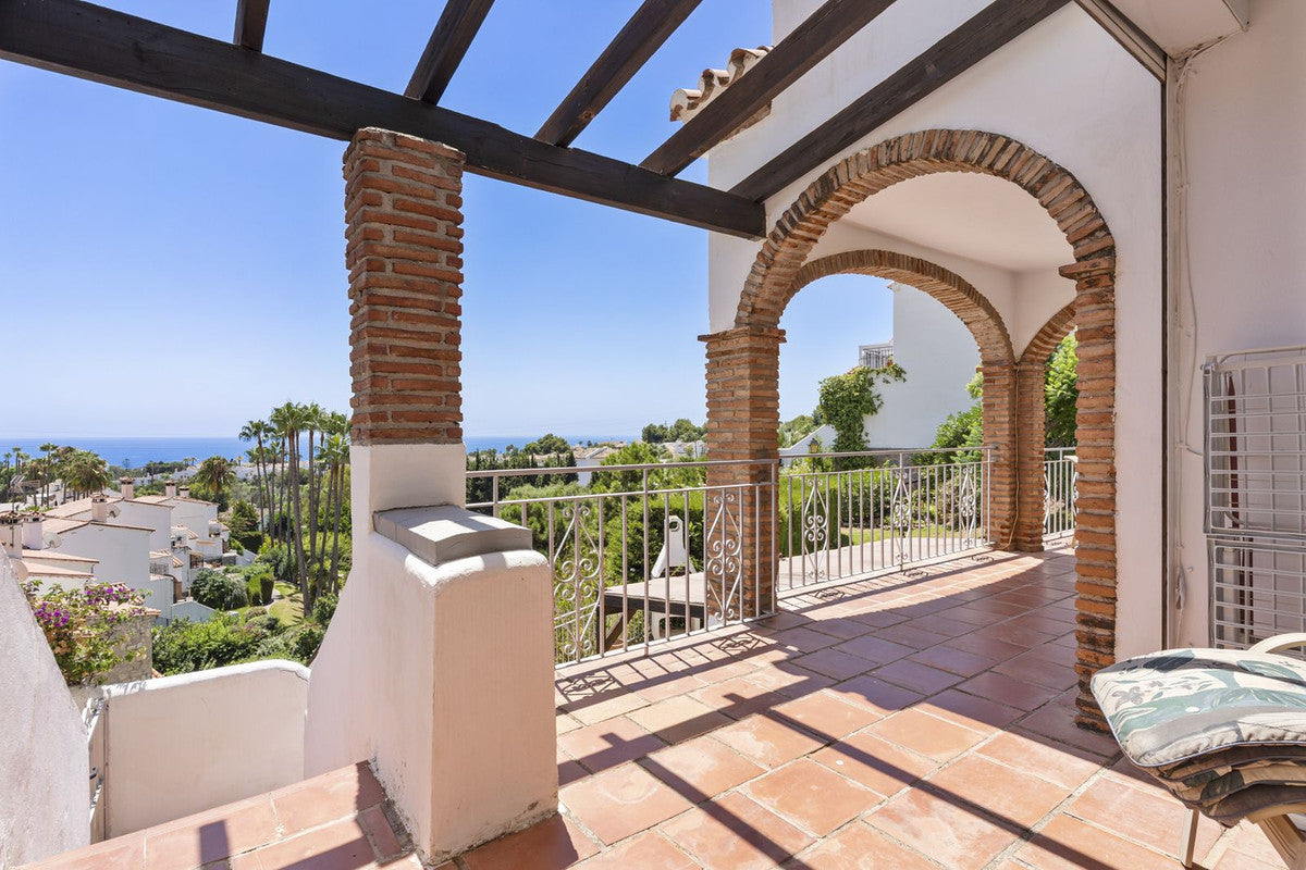 5 Bedroom Sea View Townhouse, in Calahonda, Mijas Costa