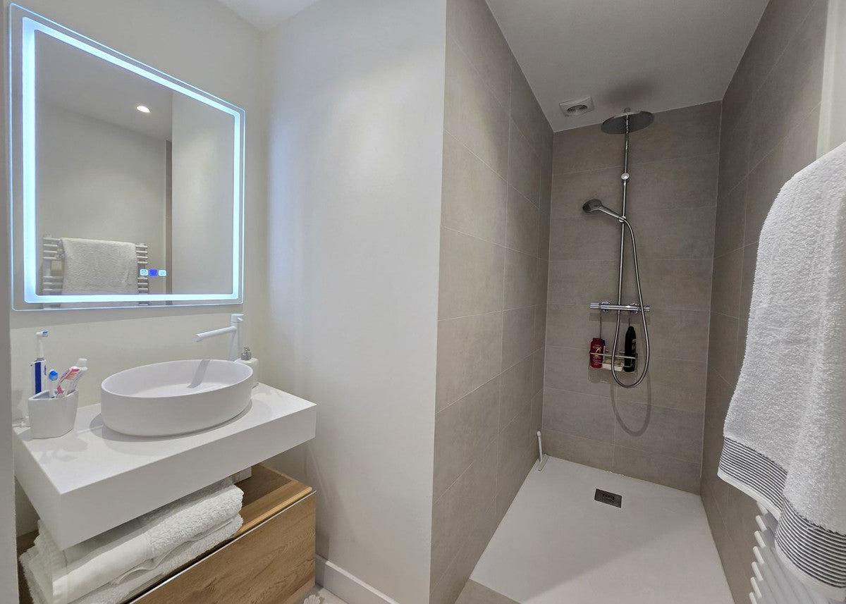 Stunning 3 Bedroom Penthouse, Calahonda