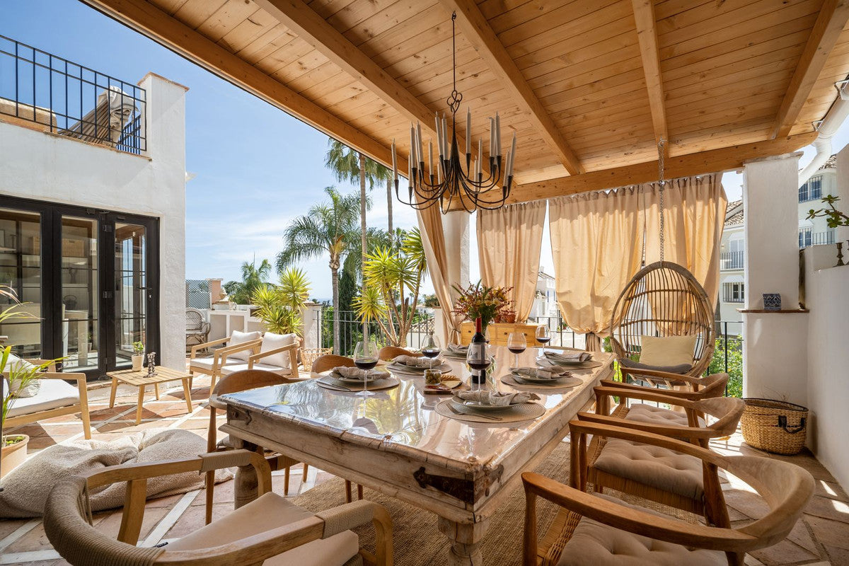 4 Bedroom Villa, Marbella's Golden Mile