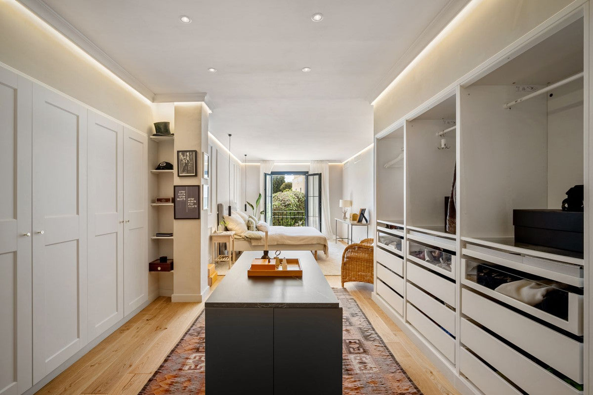 4 Bedroom Villa, Marbella's Golden Mile