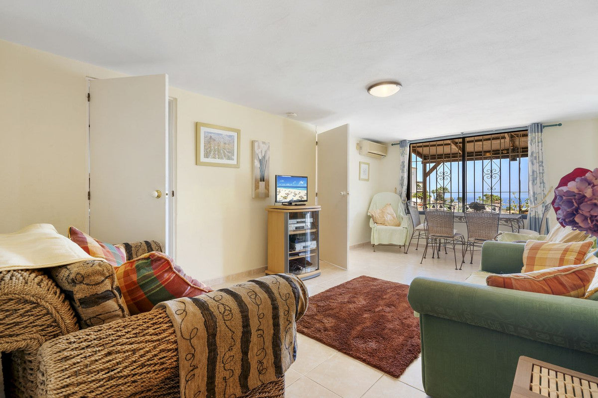 5 Bedroom Sea View Townhouse, in Calahonda, Mijas Costa