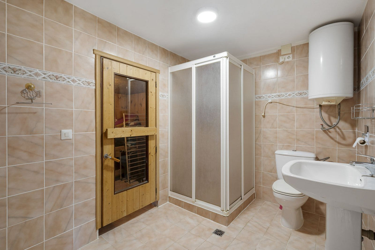 5 Bedroom Sea View Townhouse, in Calahonda, Mijas Costa