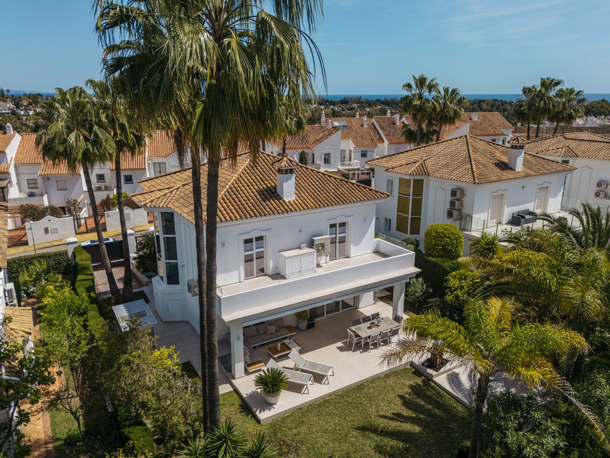 4 Bedroom Villa, Estepona