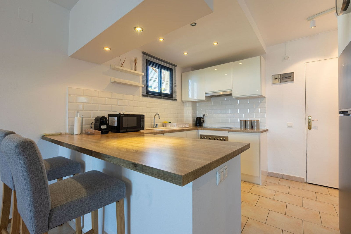 1 Bedroom Sea View Apartment, Calahonda