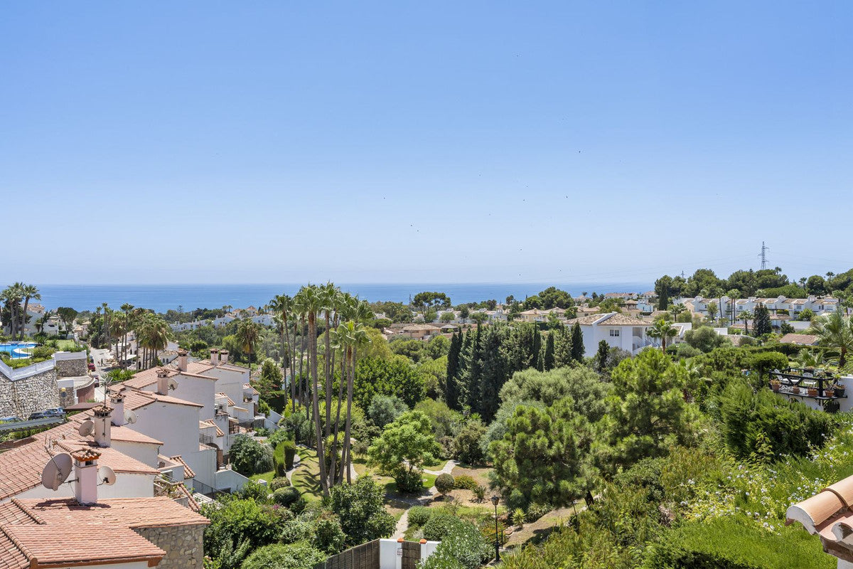 5 Bedroom Sea View Townhouse, in Calahonda, Mijas Costa