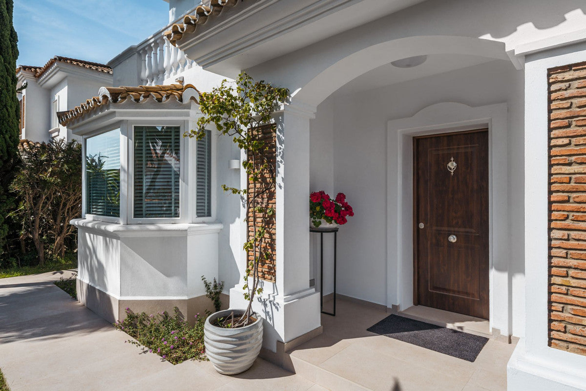 4 Bedroom Villa, Estepona